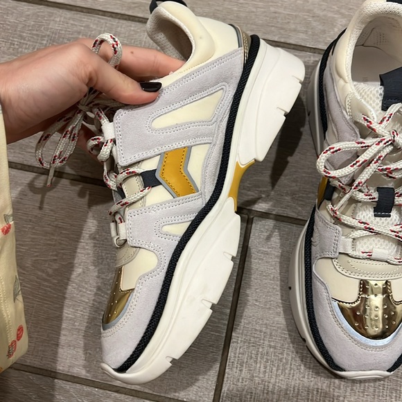 Isabel Marant Sneakers - Picture 2 of 16